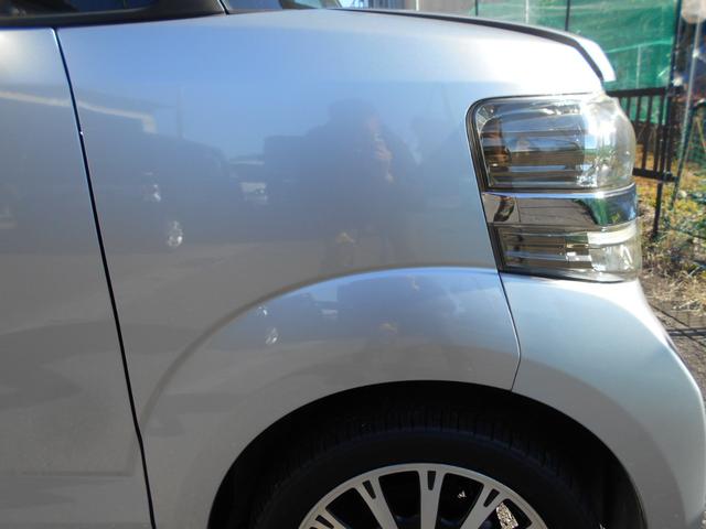 Ｎ－ＢＯＸカスタム Ｇ・ターボパッケージ　ＨＩＤ　純正ＡＷ　純正ナビＴＶ　Ｂカメラ　Ｐスタート　キーフリー　両側パワースライドドア　Ｔベルト交換不要車（23枚目）