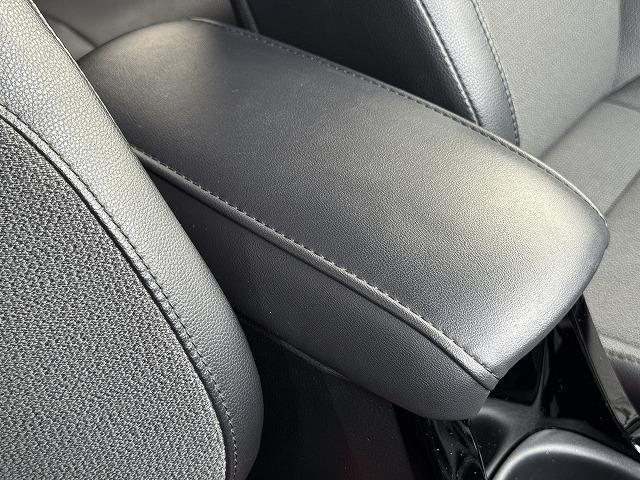 カローラクロス ハイブリッド　Ｚ　ガラスルーフ　８型ディスプレイオーディオＴＶ　トヨタセーフティセンス　レーダークルーズコントロール　電動リアゲート　シートヒーター　電動シート　クリアランスソナー　バックカメラ　ＬＥＤヘッドライト（55枚目）