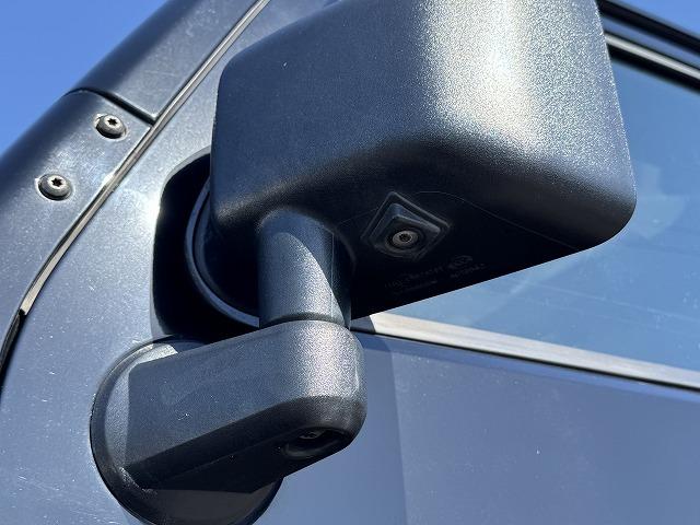 ジープ・ラングラーアンリミテッド 　リクライニングキット　後席モニター　ＡＬＰＩＮＥスピーカー　メモリーナビＴＶ　クルーズコントロール　サイド・バックカメラ　黒革シート　シートヒーター　アクセスグリップ　サイドステップ　１８インチアルミ（44枚目）