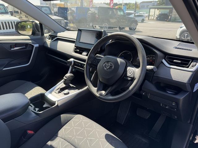 ＲＡＶ４ ハイブリッドＸ　１オーナー　レーダークルーズコントロール　純正ナビＴＶ　バックカメラ　ステアリングスイッチ　ＬＥＤヘッド　オートマチックハイビーム　電動パーキング　純正１７インチアルミ　スマートキー　オートライト（38枚目）