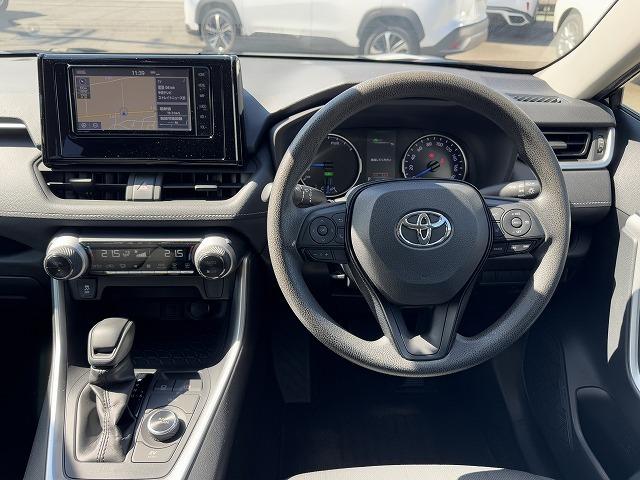 ＲＡＶ４ ハイブリッドＸ　１オーナー　レーダークルーズコントロール　純正ナビＴＶ　バックカメラ　ステアリングスイッチ　ＬＥＤヘッド　オートマチックハイビーム　電動パーキング　純正１７インチアルミ　スマートキー　オートライト（39枚目）