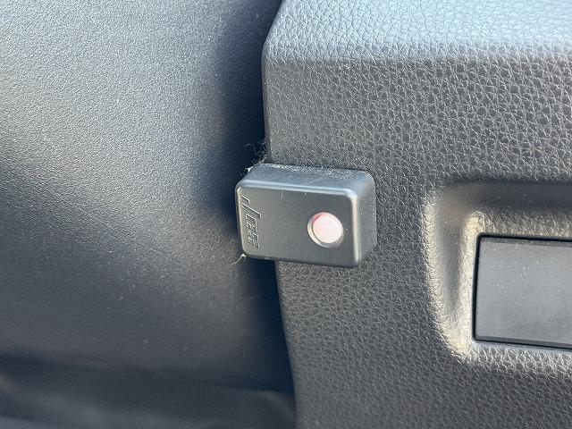 ＲＡＶ４ ハイブリッドＸ　１オーナー　レーダークルーズコントロール　純正ナビＴＶ　バックカメラ　ステアリングスイッチ　ＬＥＤヘッド　オートマチックハイビーム　電動パーキング　純正１７インチアルミ　スマートキー　オートライト（43枚目）