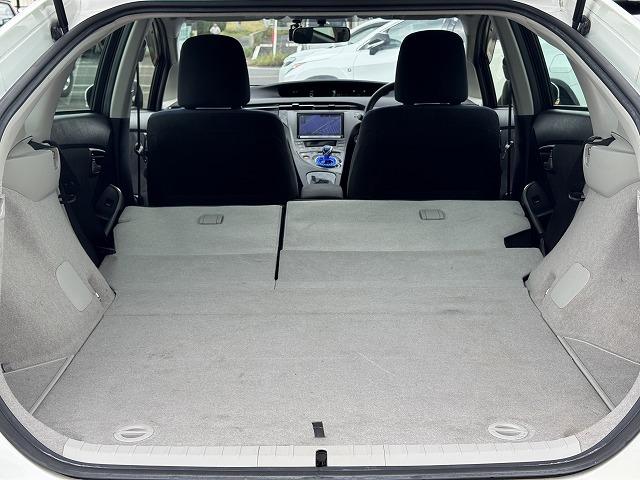 プリウス S 純正8型SDナビTV バックカメラ Bluetooth接続 HIDヘッド 社外フロント・リアバンパー スマートキー プッシュスタート ステアリングスイッチ ビルドインETC 純正15インチアルミ(17枚目)