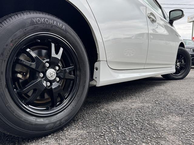 プリウス S 純正8型SDナビTV バックカメラ Bluetooth接続 HIDヘッド 社外フロント・リアバンパー スマートキー プッシュスタート ステアリングスイッチ ビルドインETC 純正15インチアルミ(19枚目)