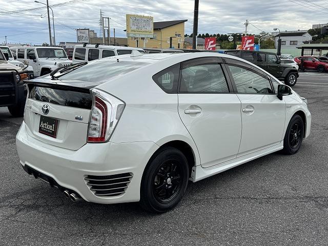 プリウス S 純正8型SDナビTV バックカメラ Bluetooth接続 HIDヘッド 社外フロント・リアバンパー スマートキー プッシュスタート ステアリングスイッチ ビルドインETC 純正15インチアルミ(24枚目)