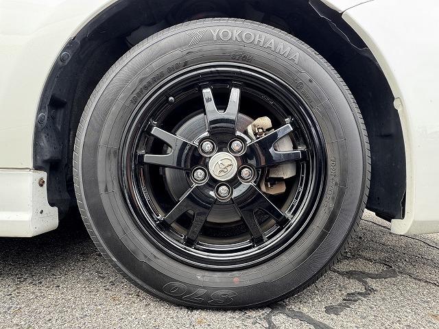 プリウス S 純正8型SDナビTV バックカメラ Bluetooth接続 HIDヘッド 社外フロント・リアバンパー スマートキー プッシュスタート ステアリングスイッチ ビルドインETC 純正15インチアルミ(31枚目)