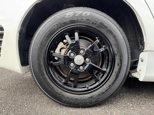 プリウス S 純正8型SDナビTV バックカメラ Bluetooth接続 HIDヘッド 社外フロント・リアバンパー スマートキー プッシュスタート ステアリングスイッチ ビルドインETC 純正15インチアルミ(32枚目)