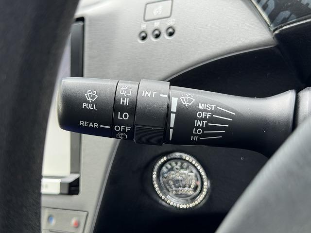 プリウス S 純正8型SDナビTV バックカメラ Bluetooth接続 HIDヘッド 社外フロント・リアバンパー スマートキー プッシュスタート ステアリングスイッチ ビルドインETC 純正15インチアルミ(44枚目)