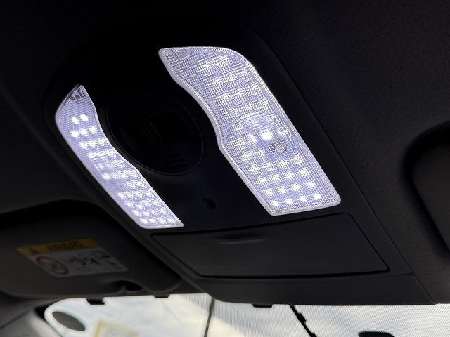 プリウス S 純正8型SDナビTV バックカメラ Bluetooth接続 HIDヘッド 社外フロント・リアバンパー スマートキー プッシュスタート ステアリングスイッチ ビルドインETC 純正15インチアルミ(61枚目)