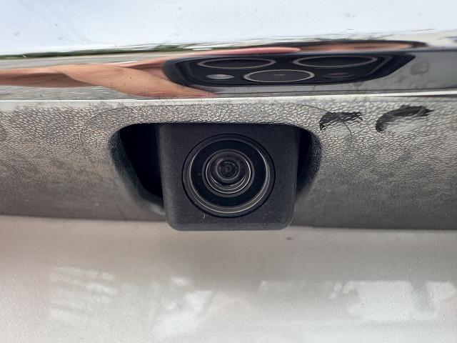 ハイエースバン スーパーGL ダークプライム ベットキット 社外フロントバンパー 社外テール 社外16インチアルミ フリップダウンモニター 社外ナビTV バックカメラ AC100V電源 両側スライドドア スマートキー ウッドコンビステアリング(37枚目)