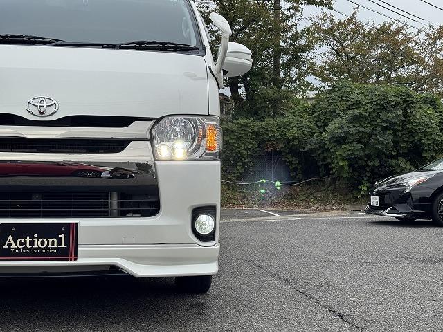 ハイエースバン スーパーGL ダークプライム ベットキット 社外フロントバンパー 社外テール 社外16インチアルミ フリップダウンモニター 社外ナビTV バックカメラ AC100V電源 両側スライドドア スマートキー ウッドコンビステアリング(67枚目)