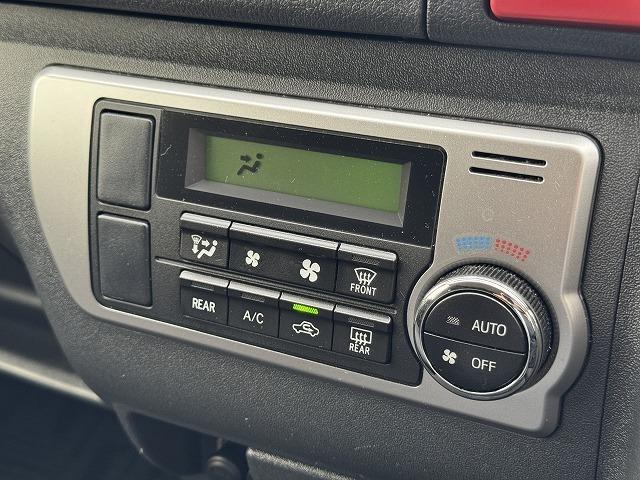 ハイエースバン ロングスーパーGL 両側電動スライドドア フリップダウンモニター 純正ナビTV バックカメラ 社外15インチアルミ LEDヘッド ステアリングスイッチ オートエアコン キーレスエントリー Bluetooth接続 ETC(12枚目)