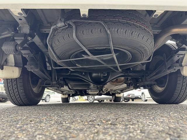 ハイエースバン ロングスーパーGL 両側電動スライドドア フリップダウンモニター 純正ナビTV バックカメラ 社外15インチアルミ LEDヘッド ステアリングスイッチ オートエアコン キーレスエントリー Bluetooth接続 ETC(34枚目)