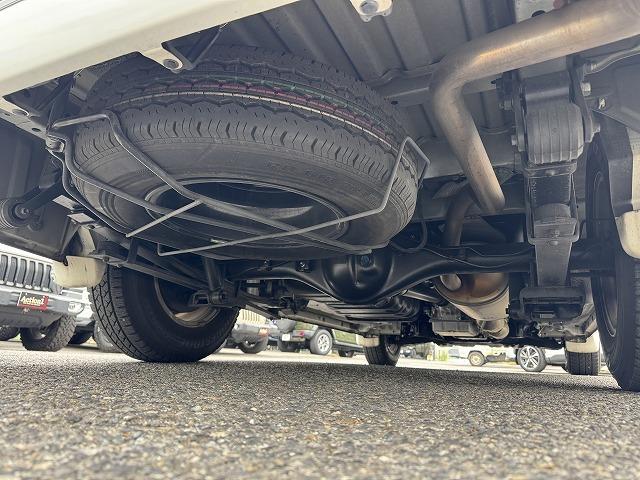 ハイエースバン ロングスーパーGL 両側電動スライドドア フリップダウンモニター 純正ナビTV バックカメラ 社外15インチアルミ LEDヘッド ステアリングスイッチ オートエアコン キーレスエントリー Bluetooth接続 ETC(35枚目)