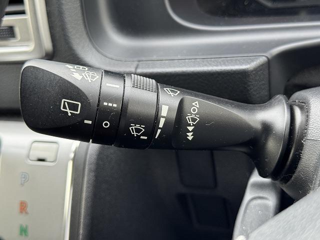 ハイエースバン ロングスーパーGL 両側電動スライドドア フリップダウンモニター 純正ナビTV バックカメラ 社外15インチアルミ LEDヘッド ステアリングスイッチ オートエアコン キーレスエントリー Bluetooth接続 ETC(50枚目)