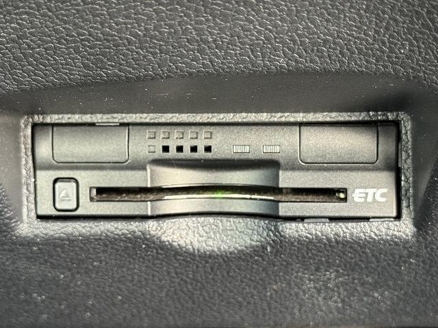 プリウス S 社外フルエアロ 純正ナビTV バックカメラ LEDヘッド スマートキー ステアリングスイッチ シートカバー 前後ドライブレコーダー 純正15インチアルミ オートライト Bluetooth接続 ETC(14枚目)