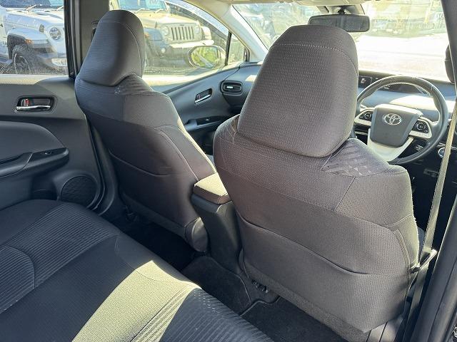 プリウス Sセーフティプラス トヨタセーフティセンス レーダークルーズコントロール 社外ナビTV バックカメラ パーキングアシスト LEDヘッド オートマチックハイビーム クリアランスソナー ステアリングスイッチ 15インチアルミ(38枚目)