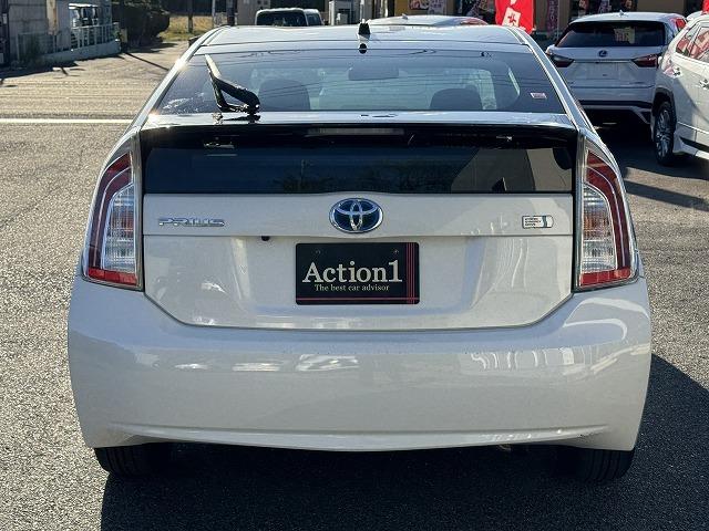 プリウス Ｓ　純正ナビＴＶ　バックカメラ　ステアリングスイッチ　スマートキー　プッシュスタート　ＨＩＤヘッドライト　オートライト　フォグランプ　純正１５インチアルミ　ＣＤ／ＤＶＤ再生　Ｂｌｕｅｔｏｏｔｈ接続　ＥＴＣ（25枚目）