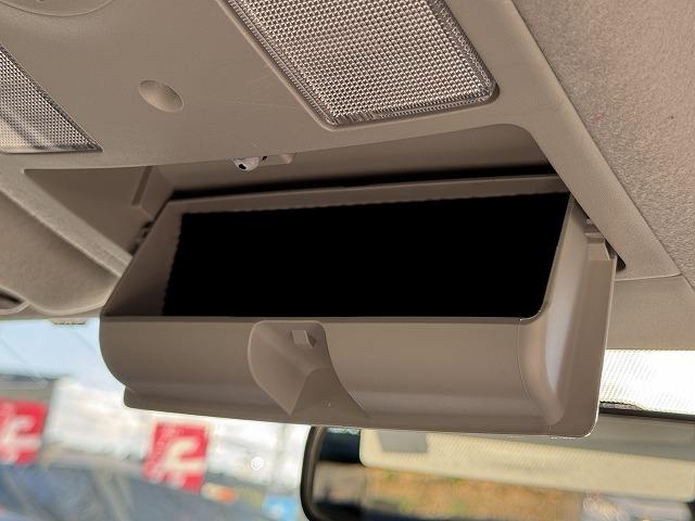 プリウス Ｓ　純正ナビＴＶ　バックカメラ　ステアリングスイッチ　スマートキー　プッシュスタート　ＨＩＤヘッドライト　オートライト　フォグランプ　純正１５インチアルミ　ＣＤ／ＤＶＤ再生　Ｂｌｕｅｔｏｏｔｈ接続　ＥＴＣ（56枚目）