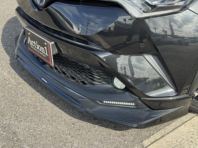 C-HR G LEDエディション TRDフルエアロ 4本出しマフラー 純正9型SDナビTV トヨタセーフティセンス レーダークルーズコントロール クリアランスソナー LEDヘッド 電動パーキング シートヒーター ハーフレザーシート(3枚目)