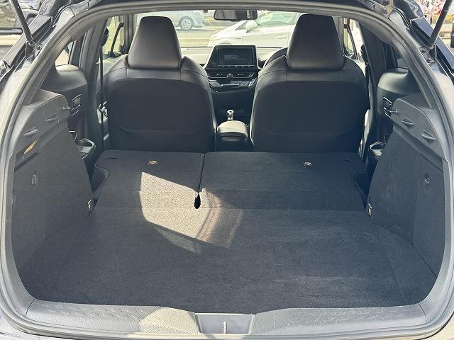 C-HR G LEDエディション TRDフルエアロ 4本出しマフラー 純正9型SDナビTV トヨタセーフティセンス レーダークルーズコントロール クリアランスソナー LEDヘッド 電動パーキング シートヒーター ハーフレザーシート(17枚目)