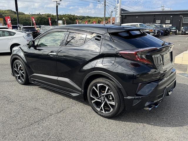 C-HR G LEDエディション TRDフルエアロ 4本出しマフラー 純正9型SDナビTV トヨタセーフティセンス レーダークルーズコントロール クリアランスソナー LEDヘッド 電動パーキング シートヒーター ハーフレザーシート(26枚目)
