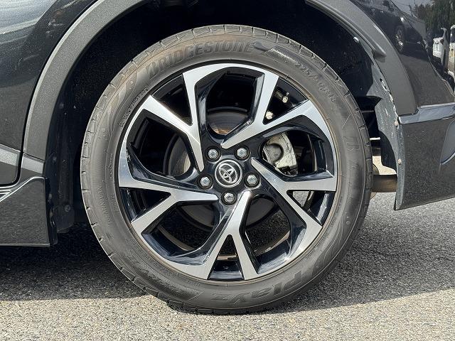 C-HR G LEDエディション TRDフルエアロ 4本出しマフラー 純正9型SDナビTV トヨタセーフティセンス レーダークルーズコントロール クリアランスソナー LEDヘッド 電動パーキング シートヒーター ハーフレザーシート(30枚目)