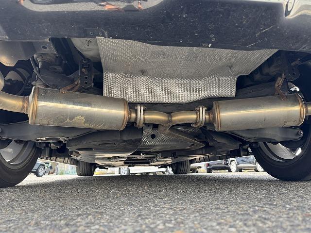 C-HR G LEDエディション TRDフルエアロ 4本出しマフラー 純正9型SDナビTV トヨタセーフティセンス レーダークルーズコントロール クリアランスソナー LEDヘッド 電動パーキング シートヒーター ハーフレザーシート(34枚目)