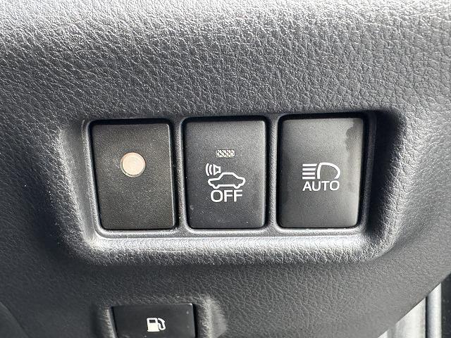 C-HR G LEDエディション TRDフルエアロ 4本出しマフラー 純正9型SDナビTV トヨタセーフティセンス レーダークルーズコントロール クリアランスソナー LEDヘッド 電動パーキング シートヒーター ハーフレザーシート(48枚目)