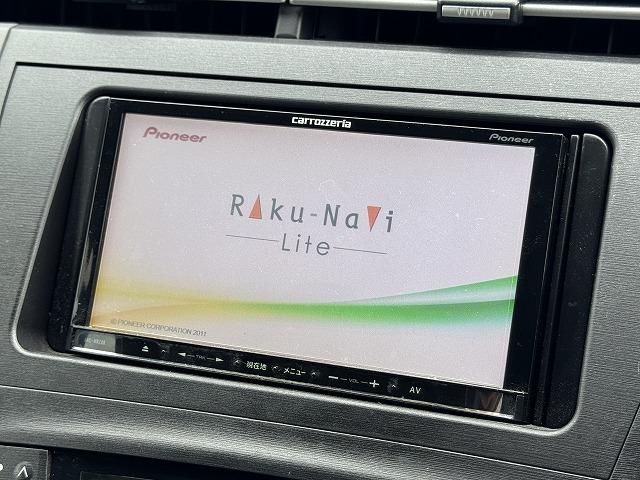 プリウス Sツーリングセレクション モデリスタエアロ クルーズコントロール LEDヘッドライト メモリーナビ バックカメラ ステアリングスイッチ スマートキー ビルドインETC 純正17インチアルミ フォグランプ オートライト(8枚目)