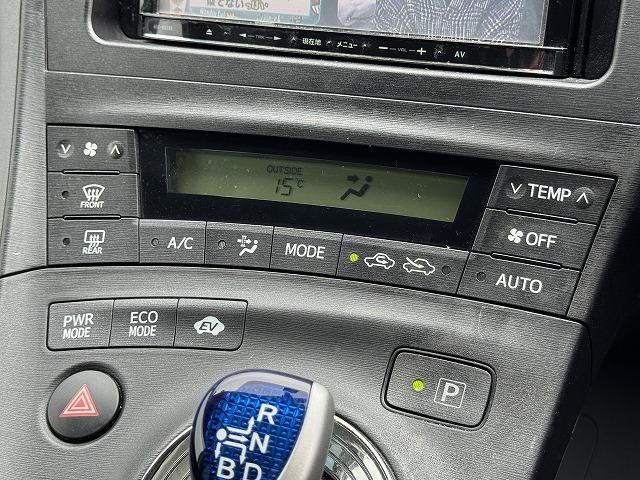 プリウス Sツーリングセレクション モデリスタエアロ クルーズコントロール LEDヘッドライト メモリーナビ バックカメラ ステアリングスイッチ スマートキー ビルドインETC 純正17インチアルミ フォグランプ オートライト(14枚目)