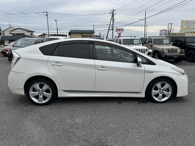 プリウス Sツーリングセレクション モデリスタエアロ クルーズコントロール LEDヘッドライト メモリーナビ バックカメラ ステアリングスイッチ スマートキー ビルドインETC 純正17インチアルミ フォグランプ オートライト(23枚目)