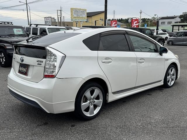 プリウス Sツーリングセレクション モデリスタエアロ クルーズコントロール LEDヘッドライト メモリーナビ バックカメラ ステアリングスイッチ スマートキー ビルドインETC 純正17インチアルミ フォグランプ オートライト(24枚目)