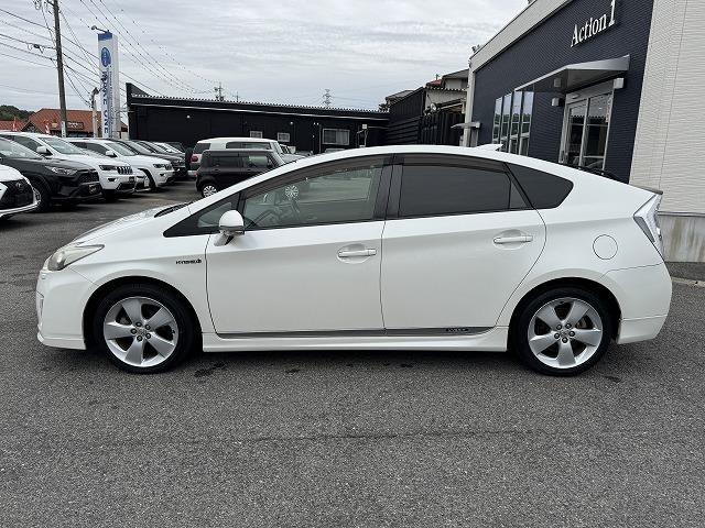 プリウス Sツーリングセレクション モデリスタエアロ クルーズコントロール LEDヘッドライト メモリーナビ バックカメラ ステアリングスイッチ スマートキー ビルドインETC 純正17インチアルミ フォグランプ オートライト(27枚目)