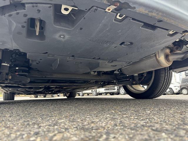 プリウス Sツーリングセレクション モデリスタエアロ クルーズコントロール LEDヘッドライト メモリーナビ バックカメラ ステアリングスイッチ スマートキー ビルドインETC 純正17インチアルミ フォグランプ オートライト(33枚目)