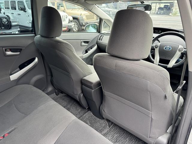 プリウス Sツーリングセレクション モデリスタエアロ クルーズコントロール LEDヘッドライト メモリーナビ バックカメラ ステアリングスイッチ スマートキー ビルドインETC 純正17インチアルミ フォグランプ オートライト(42枚目)