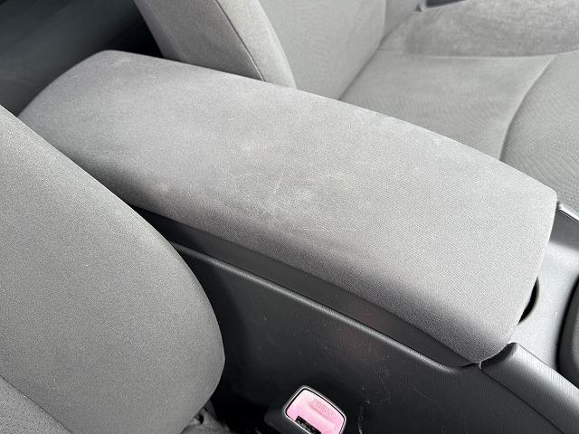 プリウス Sツーリングセレクション モデリスタエアロ クルーズコントロール LEDヘッドライト メモリーナビ バックカメラ ステアリングスイッチ スマートキー ビルドインETC 純正17インチアルミ フォグランプ オートライト(54枚目)