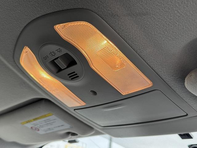 プリウス Sツーリングセレクション モデリスタエアロ クルーズコントロール LEDヘッドライト メモリーナビ バックカメラ ステアリングスイッチ スマートキー ビルドインETC 純正17インチアルミ フォグランプ オートライト(59枚目)