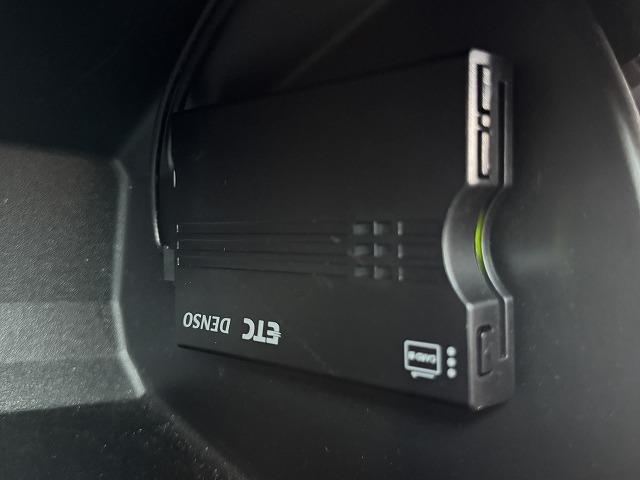 FJクルーザー カラーパッケージ 純正SDナビTV バックカメラ MKW17インチアルミホイール クリアランスソナー ステアリングスイッチ サイドステップ キーレスエントリー 背面タイヤ Bluetooth接続 ミュージックサーバー(14枚目)