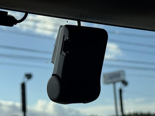 FJクルーザー カラーパッケージ 純正SDナビTV バックカメラ MKW17インチアルミホイール クリアランスソナー ステアリングスイッチ サイドステップ キーレスエントリー 背面タイヤ Bluetooth接続 ミュージックサーバー(15枚目)