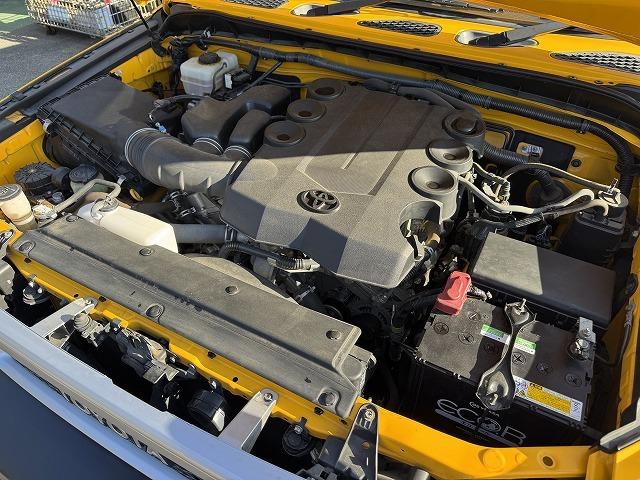 FJクルーザー カラーパッケージ 純正SDナビTV バックカメラ MKW17インチアルミホイール クリアランスソナー ステアリングスイッチ サイドステップ キーレスエントリー 背面タイヤ Bluetooth接続 ミュージックサーバー(20枚目)