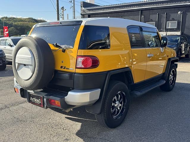 FJクルーザー カラーパッケージ 純正SDナビTV バックカメラ MKW17インチアルミホイール クリアランスソナー ステアリングスイッチ サイドステップ キーレスエントリー 背面タイヤ Bluetooth接続 ミュージックサーバー(24枚目)