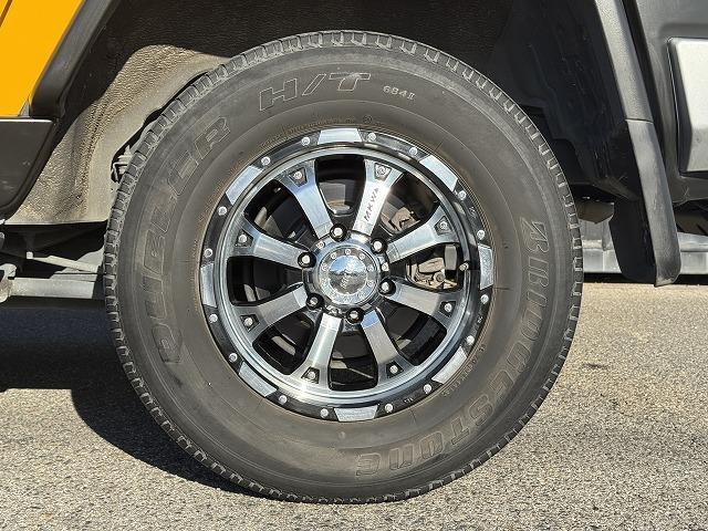 FJクルーザー カラーパッケージ 純正SDナビTV バックカメラ MKW17インチアルミホイール クリアランスソナー ステアリングスイッチ サイドステップ キーレスエントリー 背面タイヤ Bluetooth接続 ミュージックサーバー(30枚目)