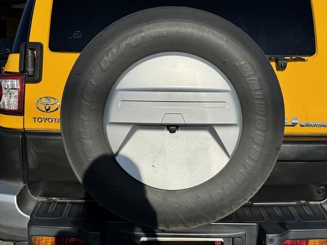 FJクルーザー カラーパッケージ 純正SDナビTV バックカメラ MKW17インチアルミホイール クリアランスソナー ステアリングスイッチ サイドステップ キーレスエントリー 背面タイヤ Bluetooth接続 ミュージックサーバー(38枚目)