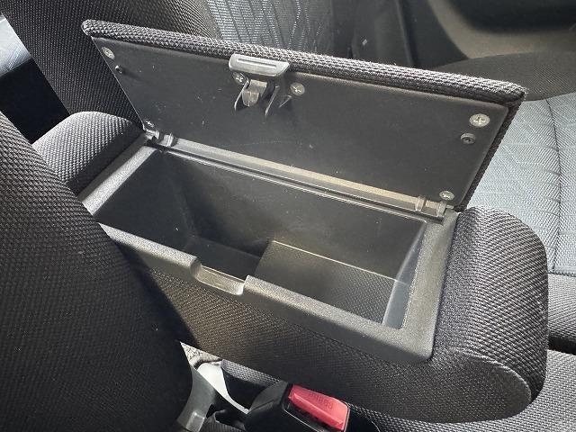 ワゴンＲスティングレー Ｘ　衝突軽減ｓ　社外ナビＴＶ　シートヒーター　スマートキー　プッシュスタート　ＨＩＤヘッド　オートライト　プロジェクターヘッド　純正１４インチアルミホイール　ステアリングスイッチ　アイドリングストップ（15枚目）