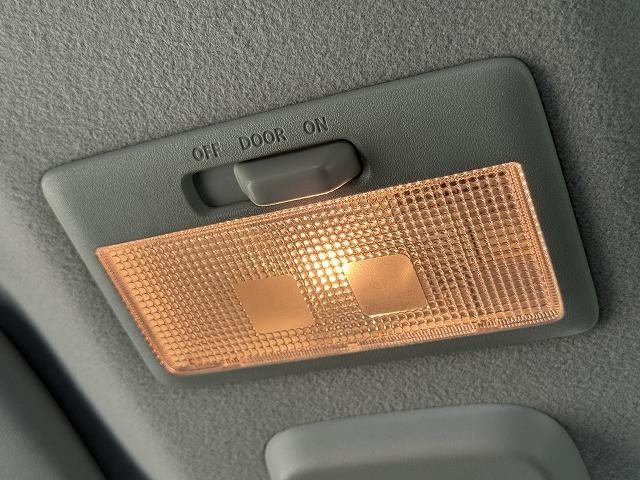 ワゴンＲスティングレー Ｘ　衝突軽減ｓ　社外ナビＴＶ　シートヒーター　スマートキー　プッシュスタート　ＨＩＤヘッド　オートライト　プロジェクターヘッド　純正１４インチアルミホイール　ステアリングスイッチ　アイドリングストップ（51枚目）