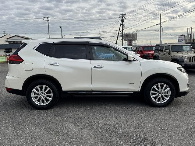 エクストレイル 20Xi ハイブリッド プロパイロット BIG-X アラウンドビューモニター 電動リアゲート デジタルインナーミラー ブラインドスポットモニター クリアランスソナー LEDヘッド 17インチアルミ エマージェンシーブレーキ(23枚目)