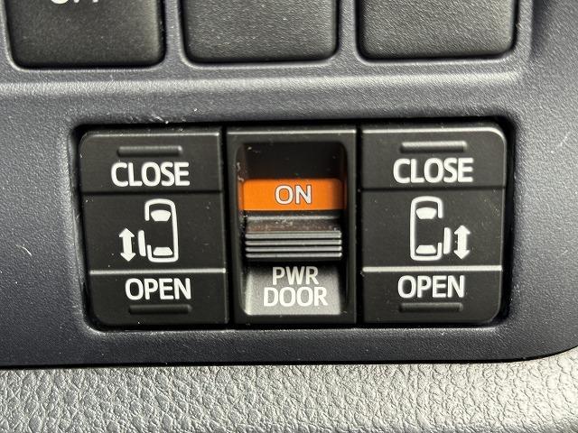 ヴォクシー V 専用9型ナビTV バックカメラ 両側電動スライドドア クルーズコントロール クリアランスソナー LEDヘッド オートマチックハイビーム スマートキー アイドリングストップ Bluetooth ETC(4枚目)