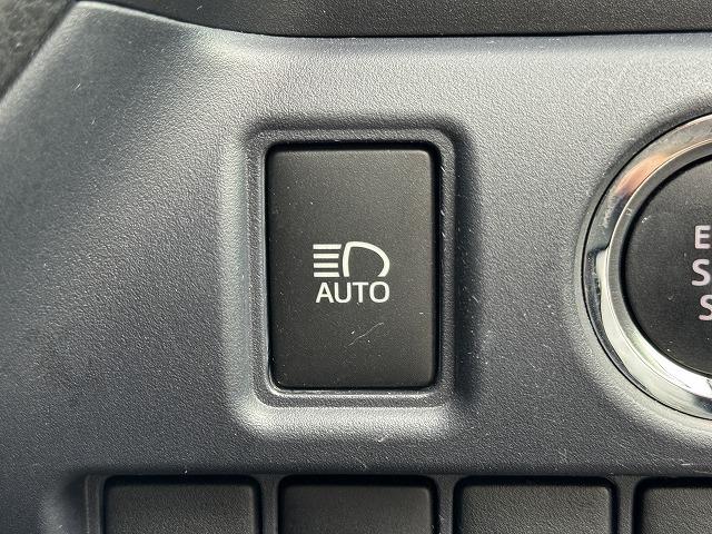 ヴォクシー V 専用9型ナビTV バックカメラ 両側電動スライドドア クルーズコントロール クリアランスソナー LEDヘッド オートマチックハイビーム スマートキー アイドリングストップ Bluetooth ETC(12枚目)