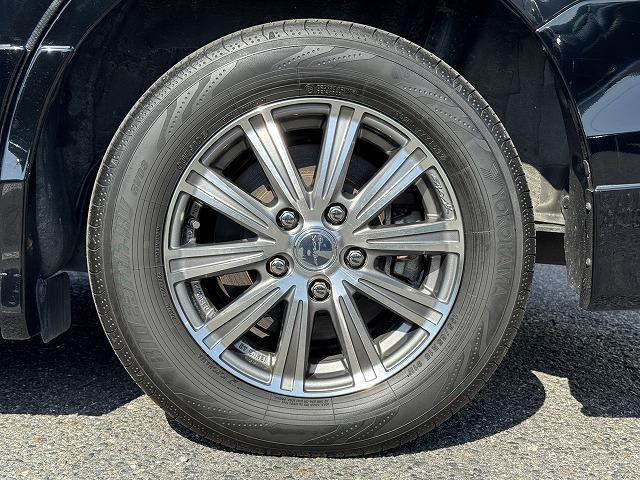 ヴォクシー ハイブリッドV モデリスタエアロ 両側電動スライドドア クルーズコントロール シートヒーター 純正9型ナビTV バックカメラ LEDヘッド 社外15インチアルミ 置くだけ充電 ステアリングスイッチ Bluetooth(30枚目)